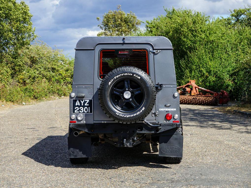 Used Land Rover Defender 110 AYZ2301 11