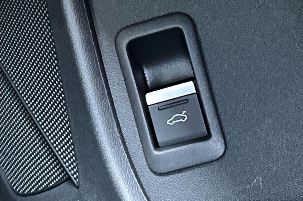 Audi Q4 Photo at-85a465d141f6452d9360d4b0e53e3557.jpg