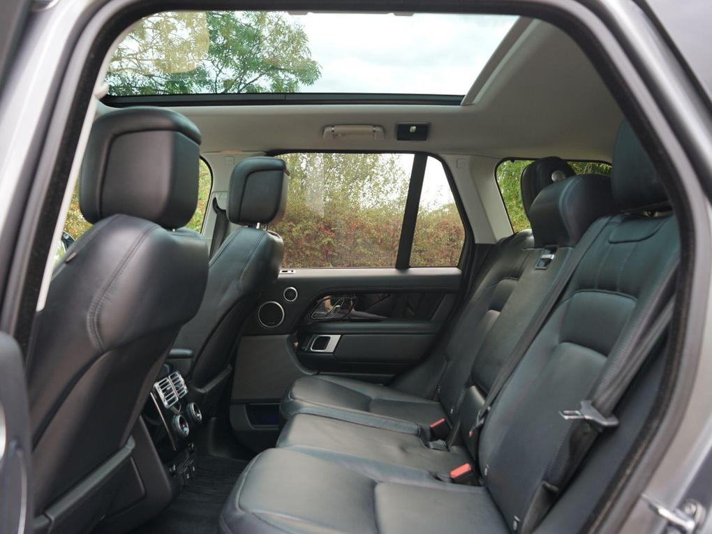 Used Land Rover Range Rover Y400SPL 12
