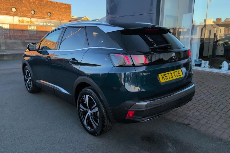 Used Peugeot 3008 KS73VZE 9