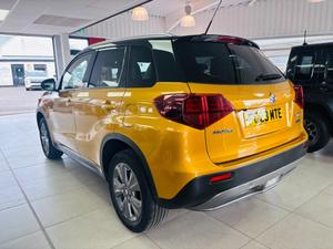 Suzuki Vitara Photo 3
