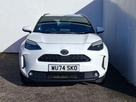 Toyota Yaris Cross Photo 2