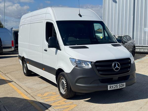 Used 2025 Mercedes-Benz Sprinter 2.0 315 CDI PRO RWD L2 H2 Euro 6 (s/s) 5dr White at MBNI Truck & Van
