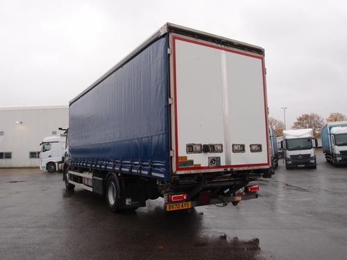 Mercedes-Benz Actros Photo at-86a791d0fb234afc9f4afb008e7fac4b.jpg