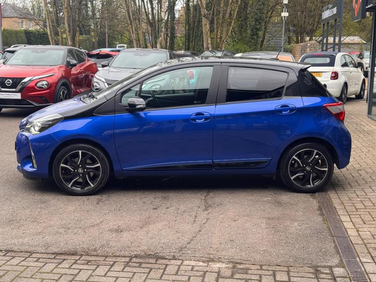 Used Toyota Yaris RV68XDH 4