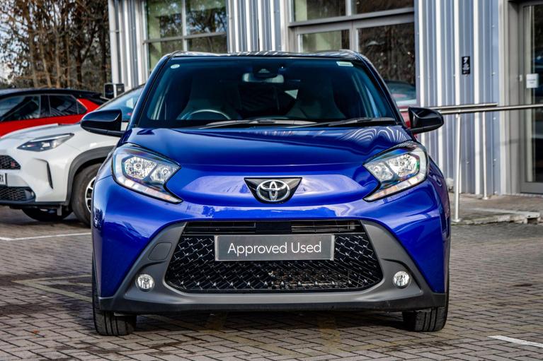 Used Toyota Aygo X YR24XLG 5