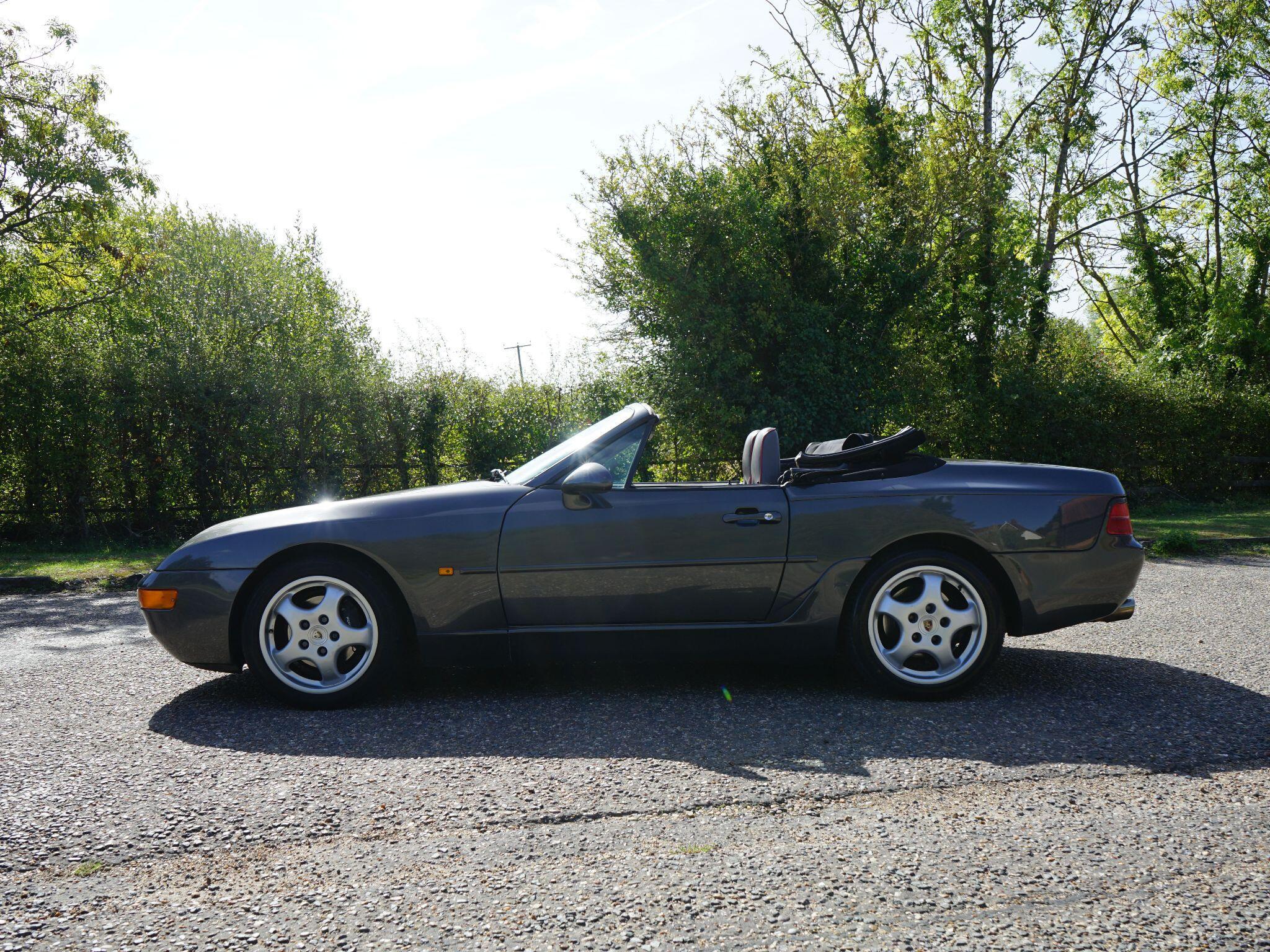 Porsche 968 3.0 2dr — photo 2