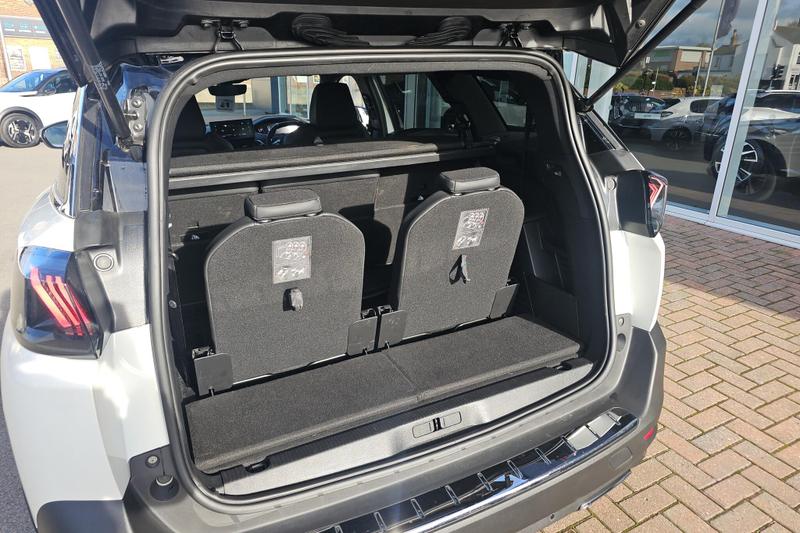 Used Peugeot 5008 KM74RJZ 32