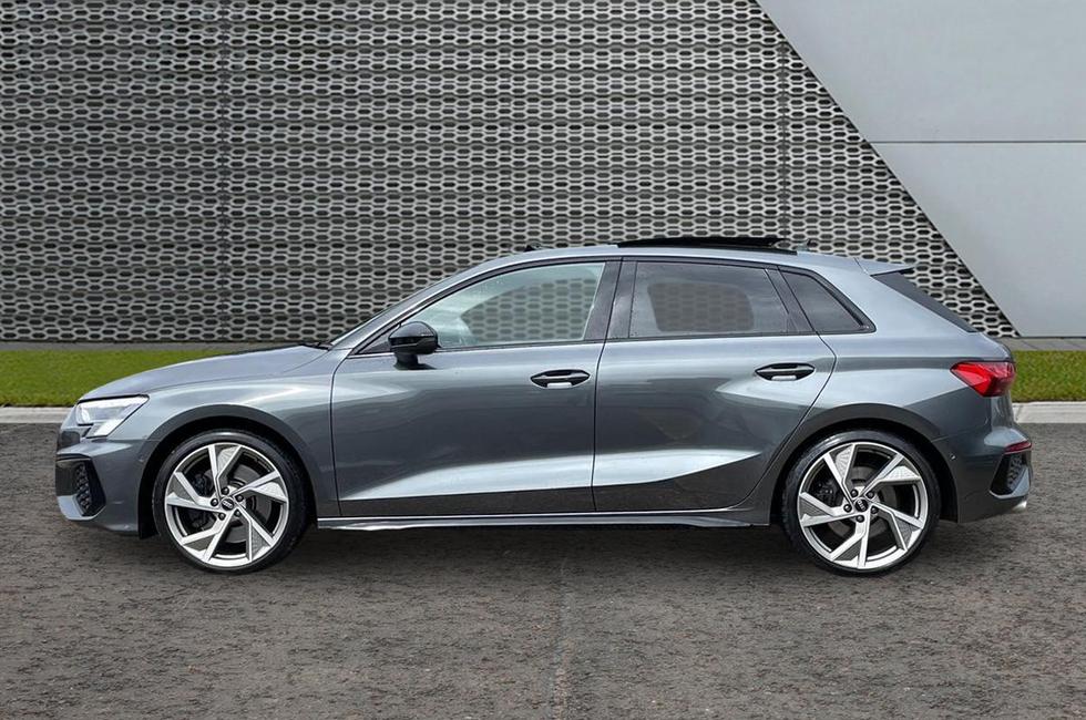 Audi S3 Sportback Photo at-87537aa26df9489cbb1cdae32f1e9196.jpg
