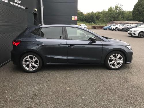 SEAT Ibiza Photo at-8787b3cce15f49e3b6f70634daa1e01a.jpg