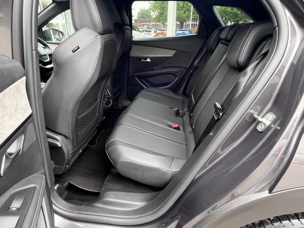 Used Peugeot 3008 LJ23AAD 58