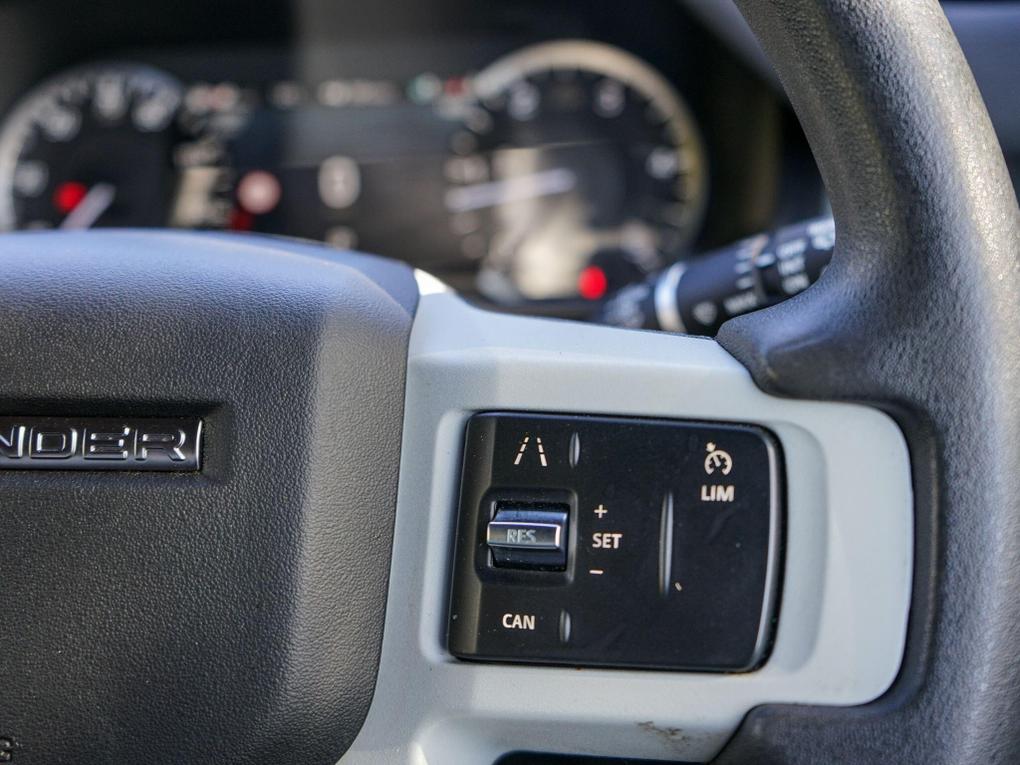 Used Land Rover Defender 90 AV23YSC 33