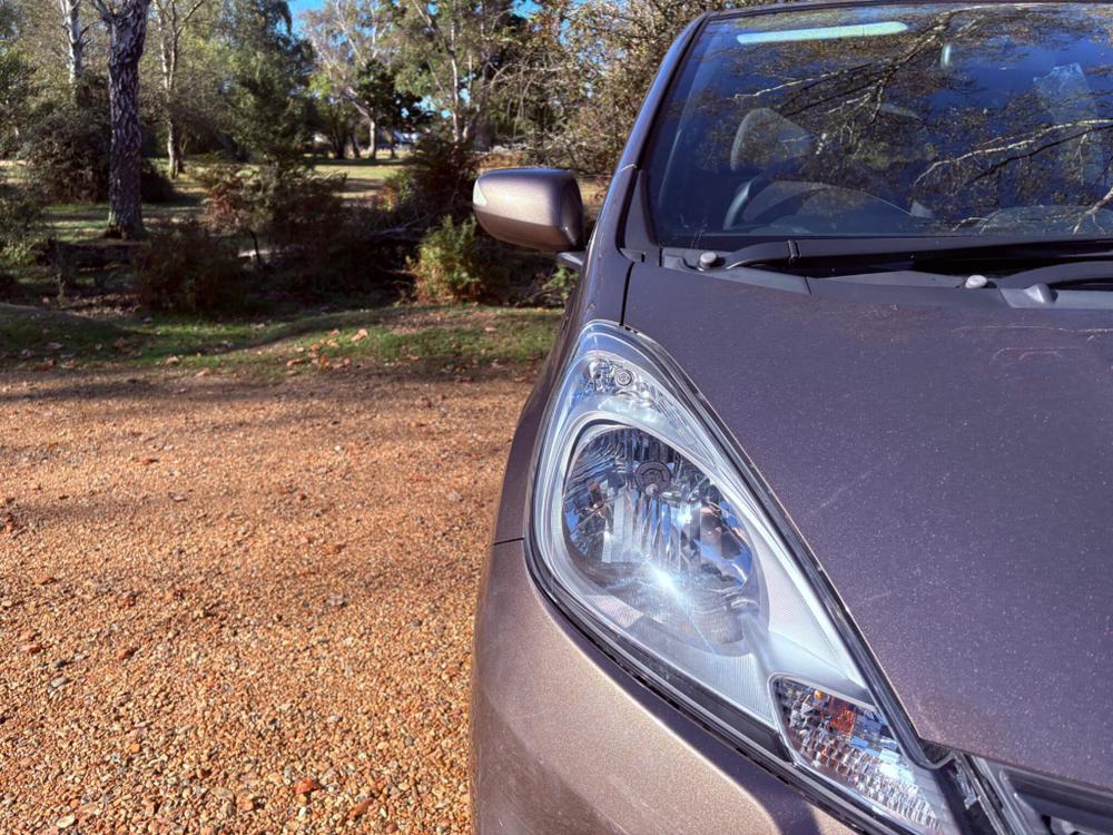 Honda Jazz Photo at-87bf18eede4949899d7fc9933a03b45f.jpg