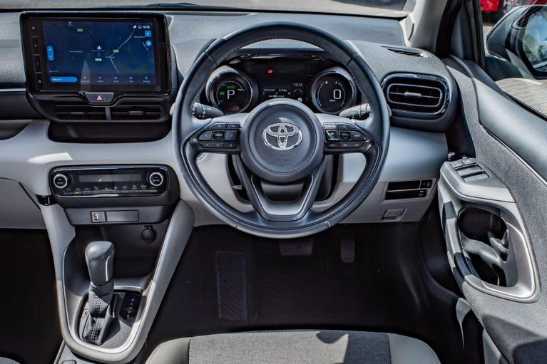 Used Toyota Yaris GK72SMO 9