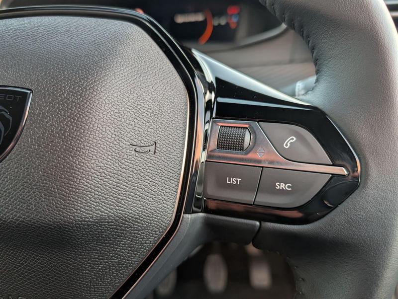 Used Peugeot 2008 202511187977563 26