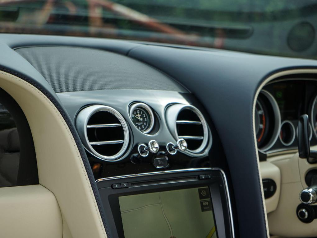 Used Bentley Continental YA14OFW 17