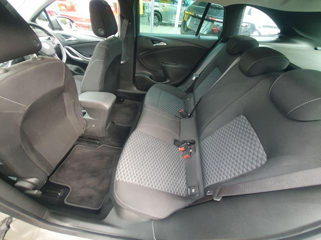 Used Vauxhall Astra DU68TDX 27