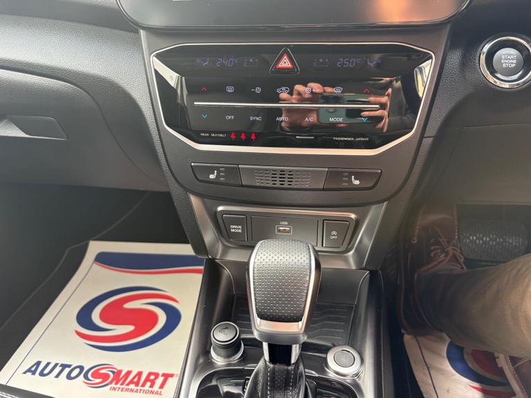 Used KGM Tivoli WU74ZDH 9
