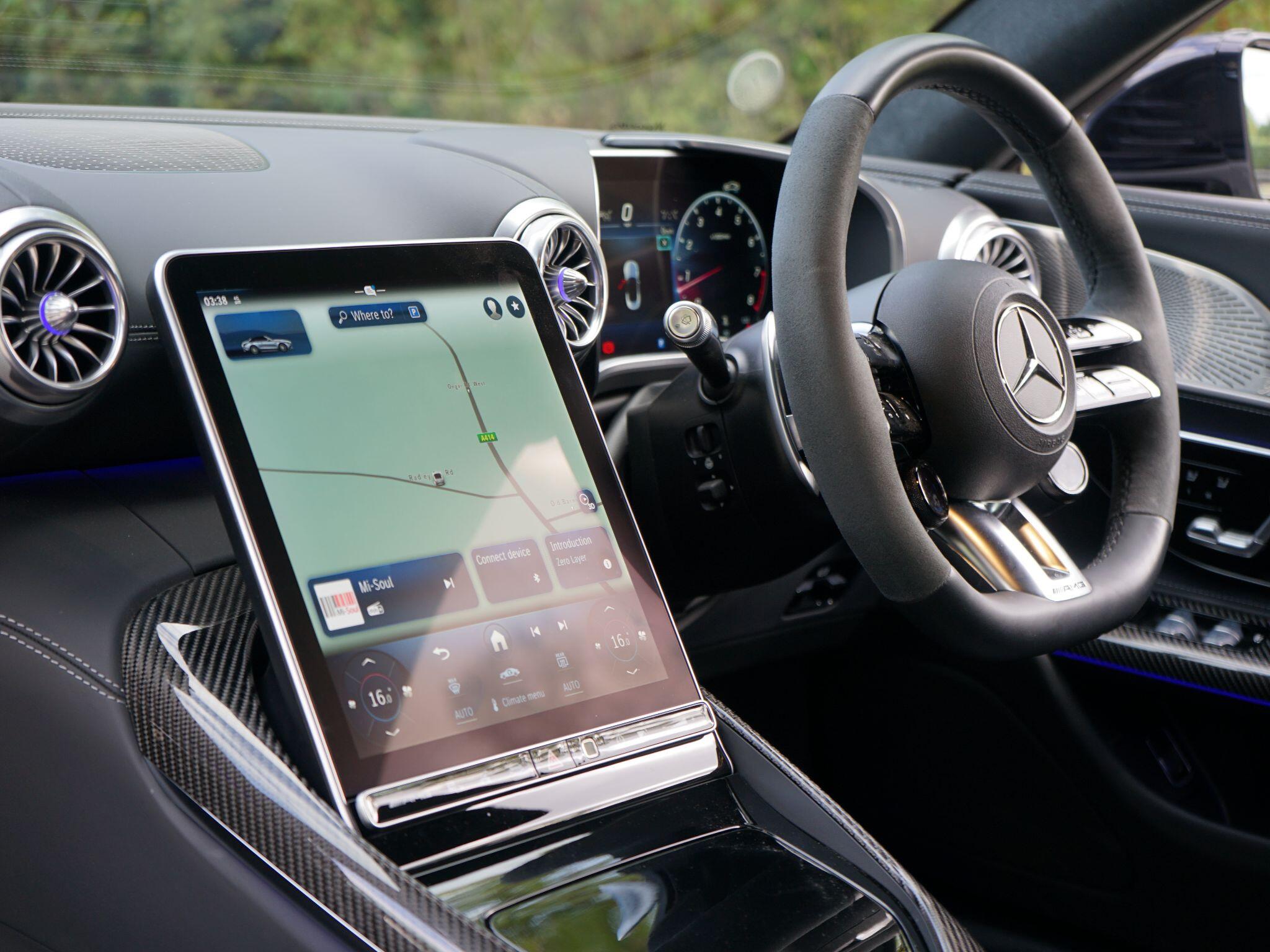 Mercedes-Benz SL 4.0 SL63 V8 BiTurbo AMG Performance SpdS MCT 4MATIC+ Euro 6 (s/s) 2dr — photo 16