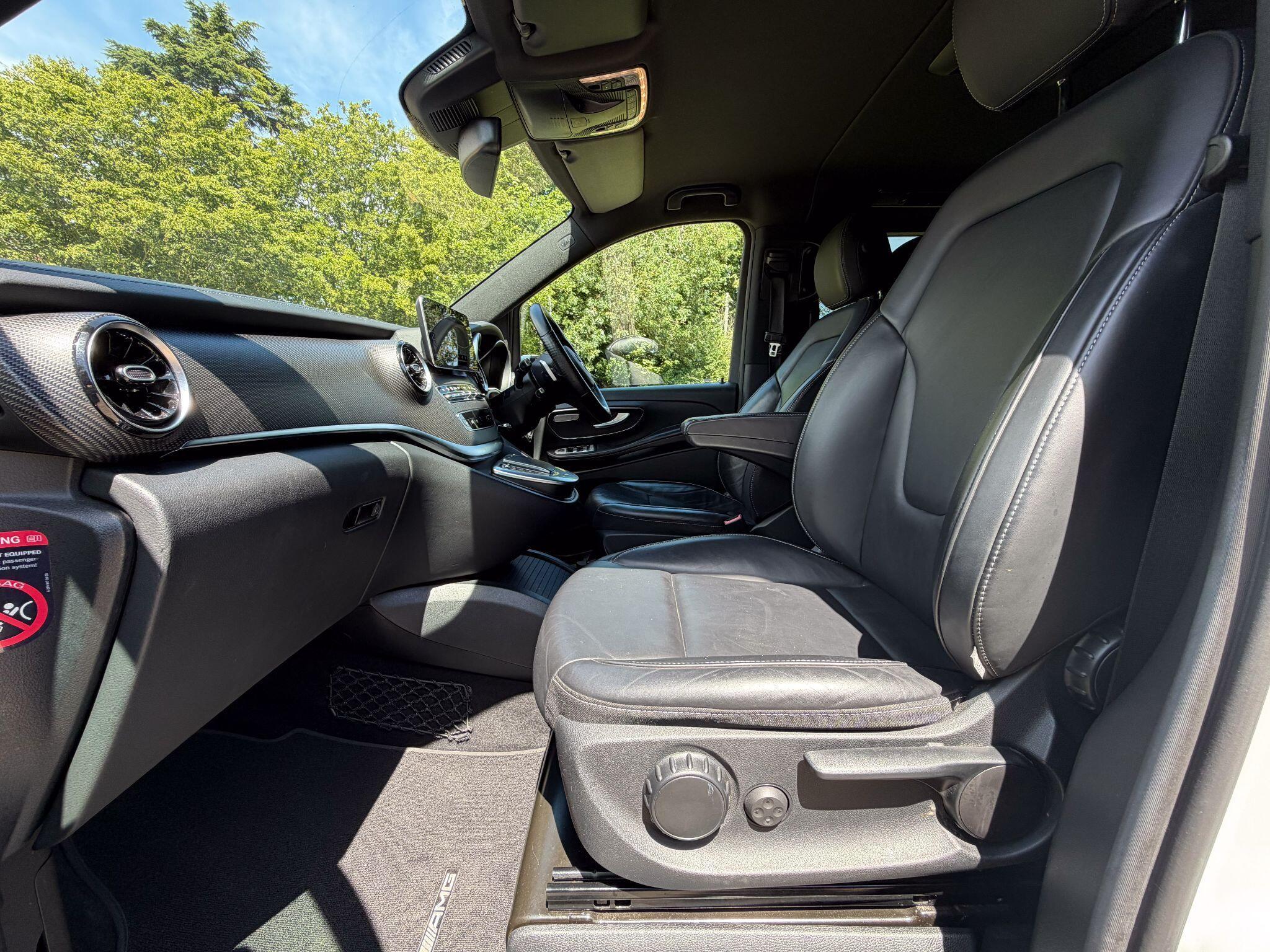 Mercedes-Benz V Class 2.0 V300d AMG Line G-Tronic+ Euro 6 (s/s) 5dr XLWB — photo 4