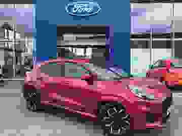 Used 2022 Ford Puma 1.0T EcoBoost MHEV ST-Line X Euro 6 (s/s) 5dr Red at Islington Motor Group