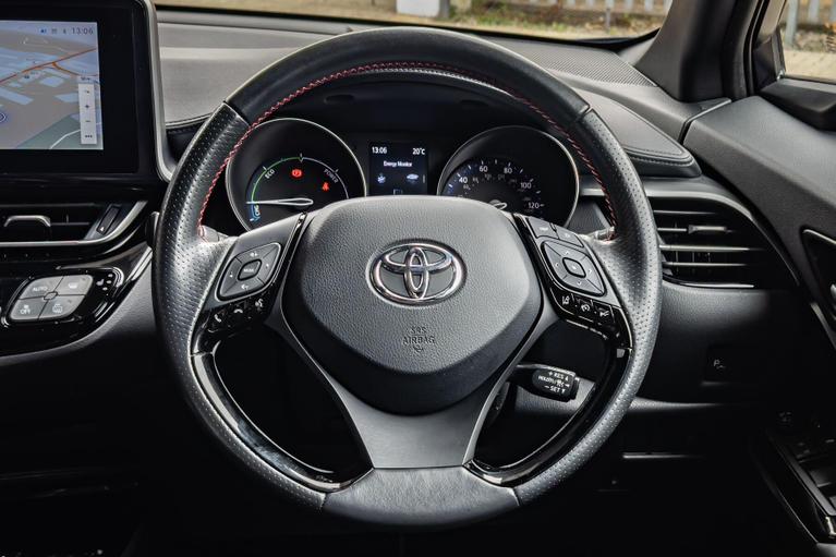 Used Toyota C-HR WN22VEH 28