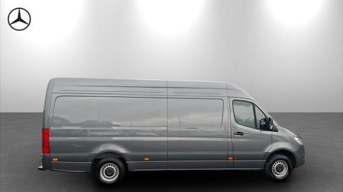 Mercedes-Benz Sprinter Photo at-88b93630c76a4a7fbf34aec9f8b4db82.jpg