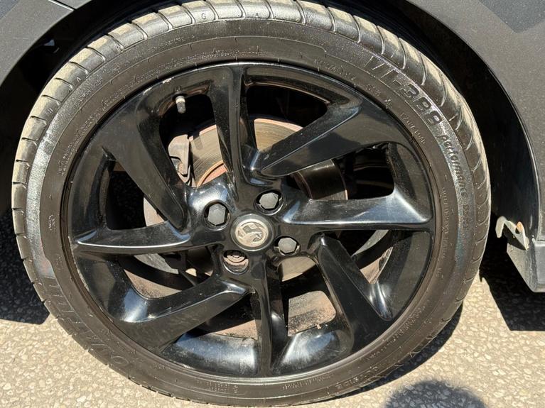 Used Vauxhall Corsa WV67XJM 23