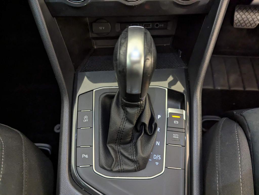 Used 2019 Volkswagen Tiguan White £14,795 | 91,420 Miles | V12 