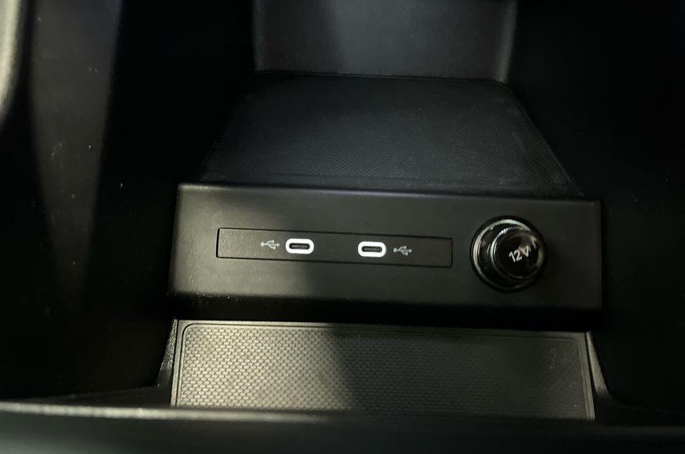 Audi Q4 Photo at-88c399cd97664176a190cd1d0bf51caf.jpg