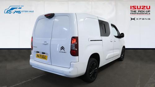 Citroen BERLINGO Photo at-88ce125470844d2c95b5b25d1bf8519c.jpg