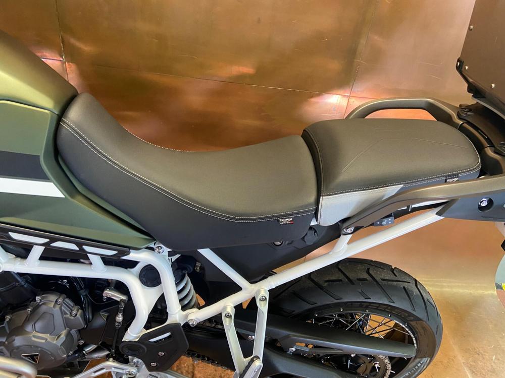TRIUMPH Tiger 900 Photo at-88fb720aac2e41699ec2c62a46535c30.jpg