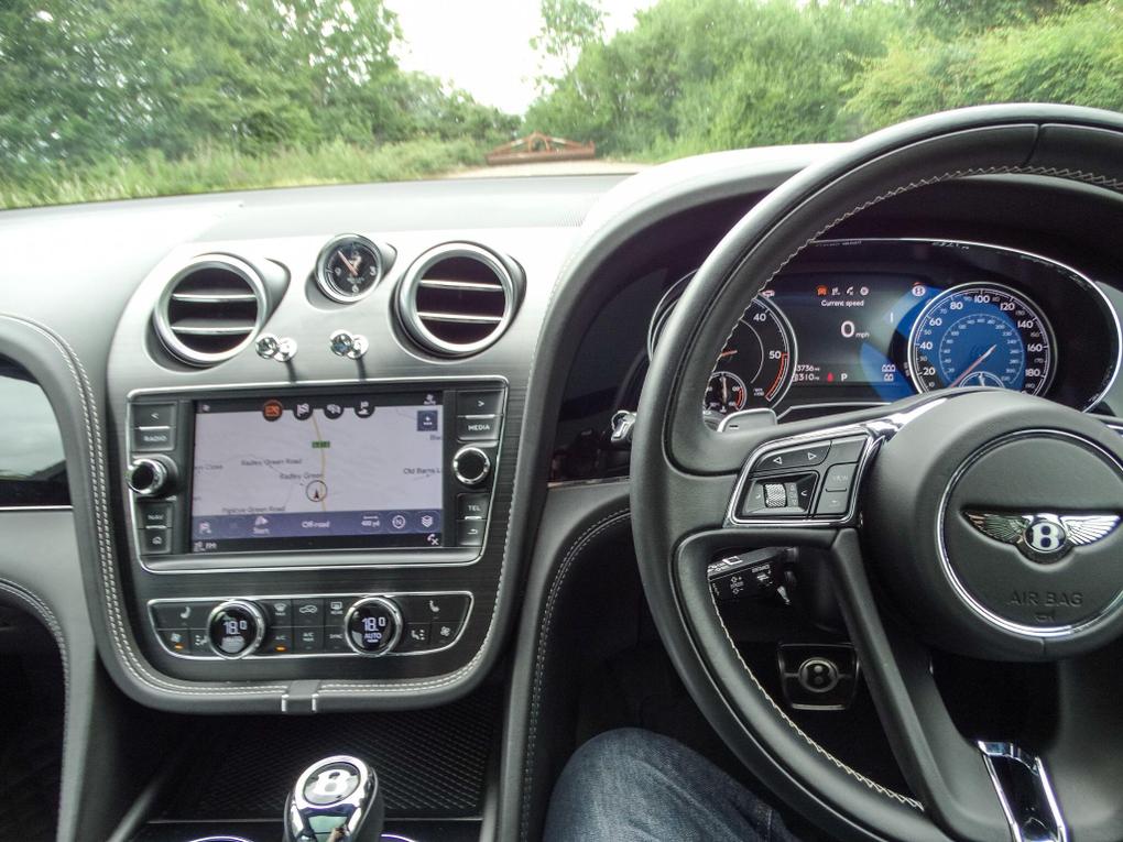 Used Bentley Bentayga LF18RHZ 8