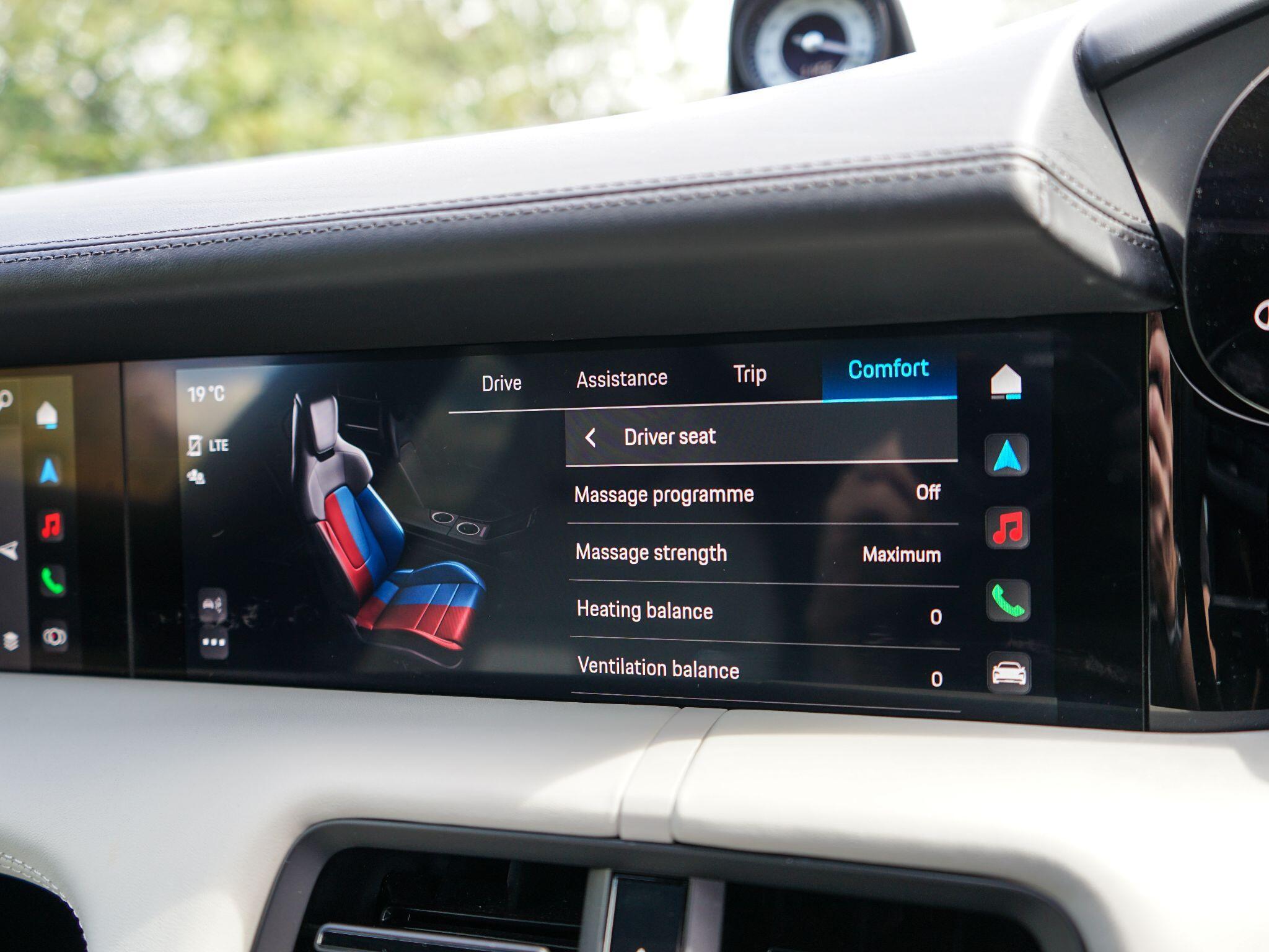 Porsche Taycan Performance Plus 93.4kWh 4S Sport Turismo 5dr Electric Auto 4WD (11kW Charger) (571 ps) — photo 43