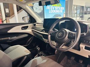Suzuki Swift Photo 29