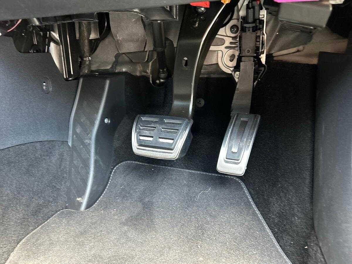 Volkswagen Taigo Photo at-890c4e9a5d4d49a5956d8c14414865b0.jpg