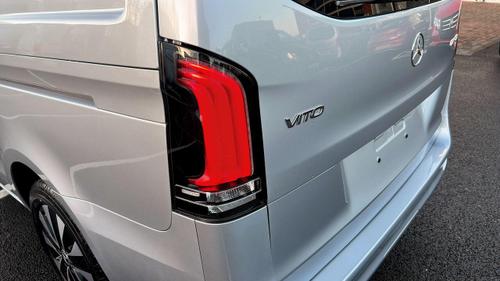 Mercedes-Benz Vito Photo at-890f084eda6d4e908f16a618f299d360.jpg