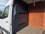 Mercedes-Benz Sprinter Photo 20