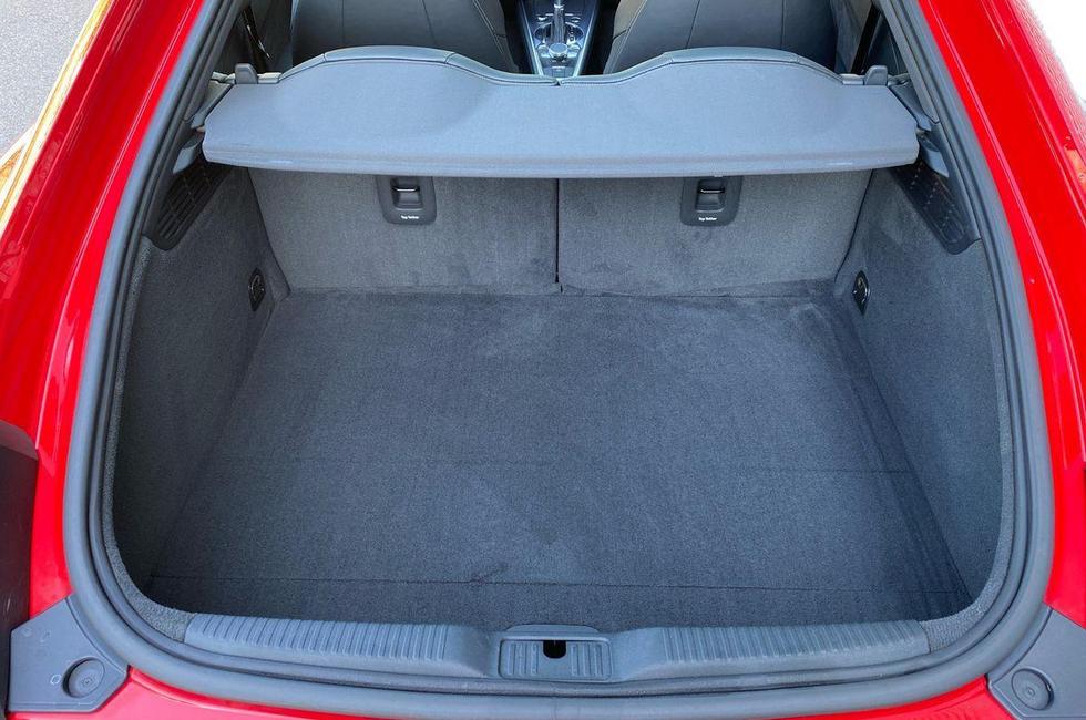 Audi TT Photo at-895a0669538c4e63b482c8f9959be8d5.jpg
