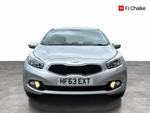 Kia cee'd Photo 2