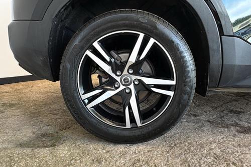 Volvo XC40 Photo at-898bf7c02bf64cefa0f6ad4dae3ff45d.jpg