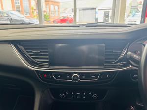 Vauxhall Insignia Photo 37