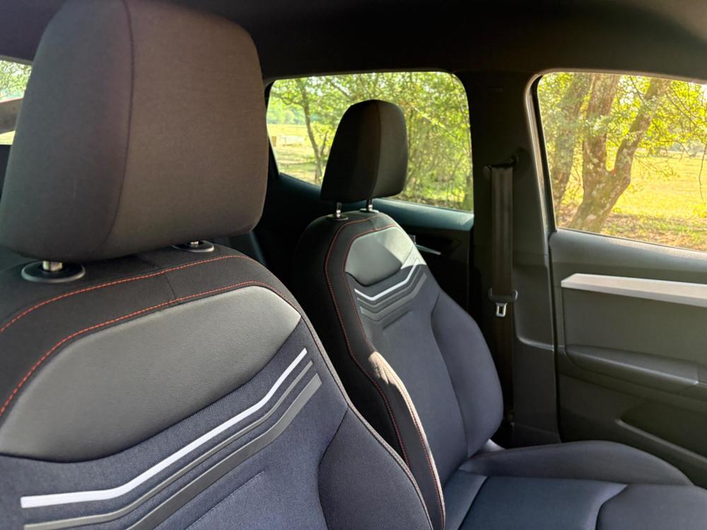 SEAT Arona Photo at-8a6a4a28a8a24a4db8b49686b7c53f69.jpg