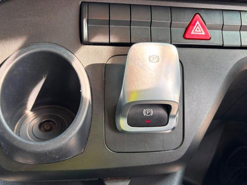 Mercedes-Benz Actros Photo at-8a6cf3d9d90a4fdd8e9f2833b1a2d9cb.jpg