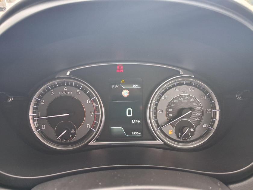 Suzuki S-Cross Photo at-8a8b112e4fad41279e0e2e87acf1ecf2.jpg