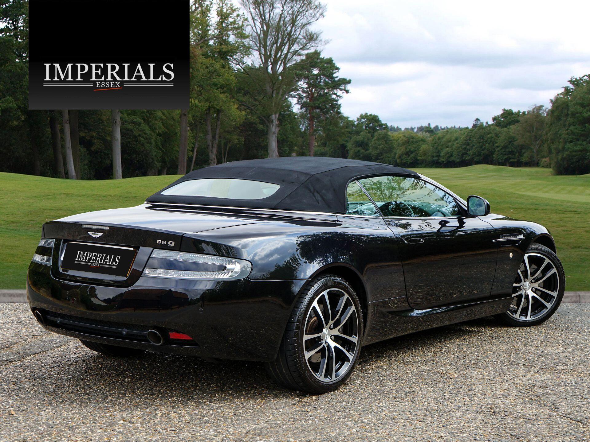 Aston Martin DB9 6.0 V12 Volante 2dr Petrol T-TronicII Euro 5 (470 bhp) — photo 31