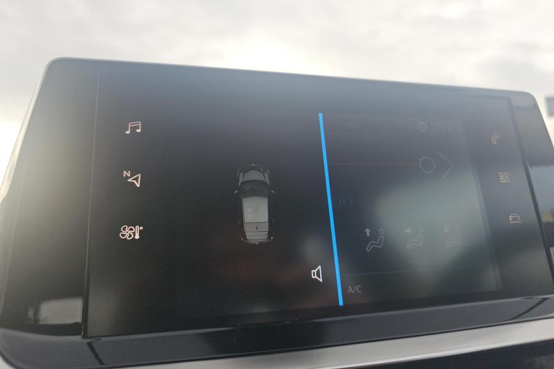 Used Peugeot 208 NV22HSX 18