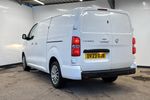 Vauxhall VIVARO Photo 1