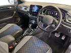 Volkswagen T-Roc Photo 11