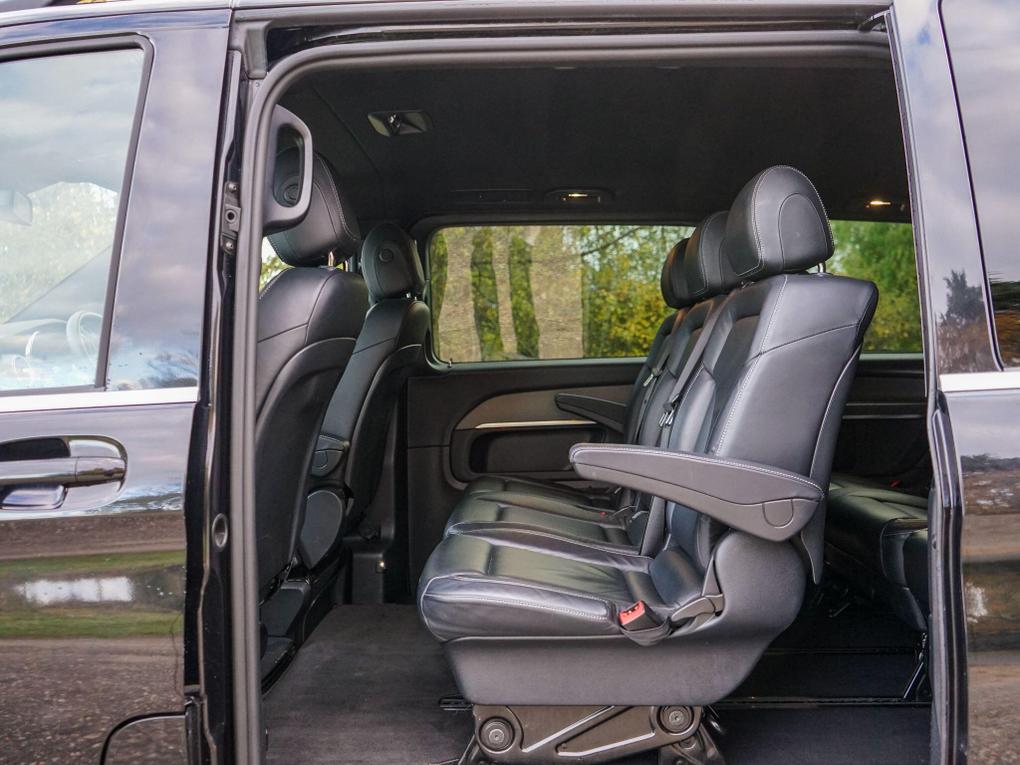 Used Mercedes-Benz V Class FY16YXD 11